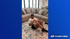 Aaron donald returns to childhood home to get his new bentley washed. Los Angeles Rams Aaron Donald S At Home Ab Workout Facebook