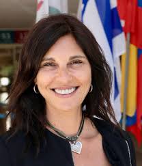 והפעם פירות הקיץ הצטרפו אלינו... 🍒🍒🍒 דובדבנים טריים ראשונים לעונה, ישר  מהחקלאי