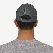 Patagonia Patagoniapatagonia Fitz Roy Scope Lopro Trucker Hat Sponsored Aff Fitz Roy Patagonia In 2020 Outfit Accessories Fashion Accessories Hats