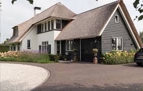 The municipality had a population of 23 for faster navigation, this iframe is preloading the wikiwand page for oldebroek. Large Rural Garden With Driveway Oldebroek Nl Vandersanden