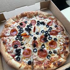 troy.burnett's Pizza Review at Uncle Maddio's Pizza