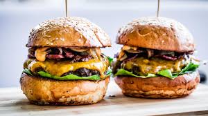 Fast food (usually uncountable, plural fast foods). Fast Food Hemmt Appetitkontrolle Wer Viel Fast Food Isst Ist Nie Wirklich Satt Stern De