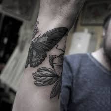 Forearm tattoos allow for many of the best tattoo designs for men. Wrist Tattoos For Men Complete Guide Tattooing 101