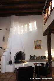 Kiva Kamin Santa Fe Stil Kamin Santa Adobe House Southwestern Home Southwest Living