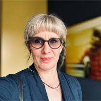 100+ "Vivian Mann" profiles