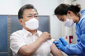 다만 백신 공급이 수요를 따라가지 못하고 있어 fda가 아스트라제네카 제품을 승인할 가능성도 있다. ë¬¸ ëŒ€í†µë ¹ ë°±ì‹  ì œê°€ ë§žì•„ë³´ë‹ˆ ì•ˆì‹¬ ì•ˆì „ì„± ë…¼ëž€ ëë‚´ë‹¬ë¼ ì •ì±…ë‰´ìŠ¤ ë‰´ìŠ¤ ëŒ€í•œë¯¼êµ­ ì •ì±…ë¸Œë¦¬í•'