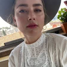 Hoşça kal demek çok zor'