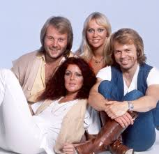 Dass benny andersson und björn ulvaeus nach rund 40 jahren ein neues . Gimme Gimme Gimme Abba Auf Tiktok Tiktok Nachrichtenabteilung