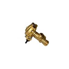 Modelul de centrala eolo mini, produs de catre cei de la immergas vine cu un design nou si foarte elegant care ii permite integrarea facila in interiorul oricarei incaperi indiferent de amenajarea acesteia. Vana Cu 3 Cai Centrala Termica Immergas Eolo Mini 24 Cu Manometrul Pe Partea Stanga Piesecentrale Ro