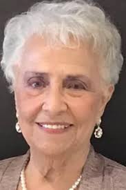 Henrietta Collins's Instagram, Twitter & Facebook