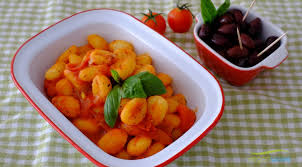 Die restaurants werden mit adresse, öffnungszeiten, menü, telefonnummer und karte angezeigt. Gnocchi Mit Napoli Tomatensauce Veganwave