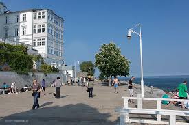 The promenade goes to the year 1885 back. Strandpromenaden Der Insel Rugen