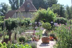 Pollination occurs when pollinators, like bees, butterflies, and hummingbirds, feed on the sweet nectar from flowers. An Edible Paradise Priceless Magazines