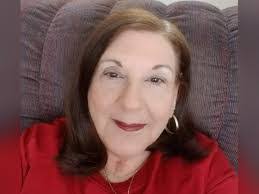 Cheryl Blue's Instagram, Twitter & Facebook