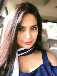 Good morningggggggg 😊 Off to #VVR promotions ❤️