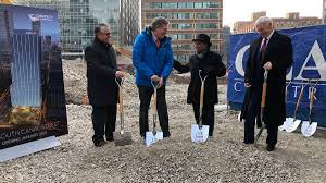 Harris ceo ken west (right, in photo) was a vital partner in the success of the acquisition. Bmo Harris Breaks Ground On New U S Headquarters Building In Chicago Chicago Business Journal