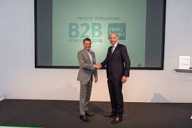 Besonders genossenschaftsbanken erfreuen sich vieler treuen kunden. Finanz Und Borsen Experten Am Wolfgangsee Hello Bank Lud Zum Branchenevent Ikp News