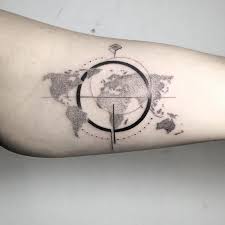 Inner Bicep Compass World Map Same Same Different Banger From The Other Day Tattoo Tattoos Fintattoos Dovme Dovme Fikirleri Kucuk Dovmeler