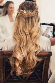 Dirndl Frisuren Halboffen 2018 Frisur Hochzeit Brautfrisur Frisur Hochgesteckt