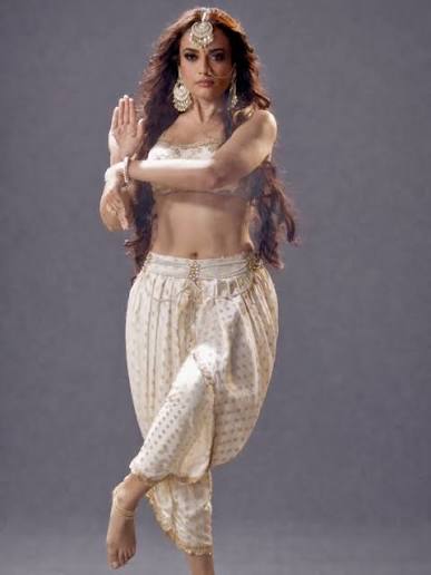 Naagin season 3 naagrani bela all naagin look which look is your favourite comment below @surbhijyoti #naagin