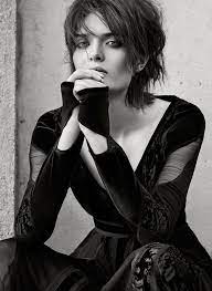 Models Com Feed Model Selfie Black And White Pictures Fashion Photog