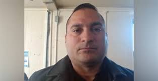 Milwaukee man says unmarked tow truck stole his van, captured