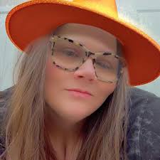 Honey can we stay together this weekend 🥰🤩