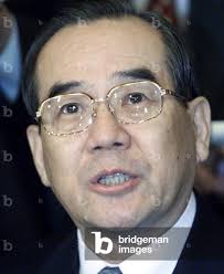 Image of LIM DONG-WON, SOUTH KOREAN PRESIDENT'S SPECIAL ENVOY TO NORTH  KOREA LEAVES