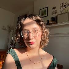 Lauren Mccallister's Instagram, Twitter & Facebook