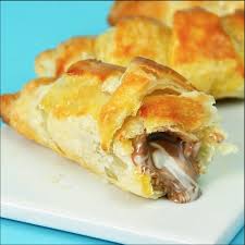 Ein Traum Wird Wahr Kinderriegel Croissants Ganz Einfach Selbst Gemacht Video Video Kochen Und Backen Rezepte Ideen Furs Essen Kochen Und Backen