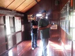 Ada 20 gudang lagu rumah kelahiran tan sri p ramlee terbaru, klik salah satu untuk download lagu mudah dan cepat. Melawat Rumah P Ramlee Di Penang Percutian Bajet