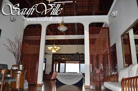 Geographically located in the state of pahang, malaysia (03 31n longitude 101 55 e)ranging from 1500 to 4500 feet above sea level.the climate here serves in between 23° and 28°celsius during the day and below 22°celsius in the evenings. Saufiville Boutique Resort Saufiville Online Booking