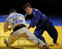 Bir dövüş sporundan çok dövüş sanatı olarak rakibi savunma üzerinden etkisiz hale getiren öğretiye judo denmektedir. Judoinside Leandro Cunha Judoka