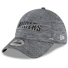 Men S New Era Graphite Las Vegas Raiders 2020 Nfl Summer Sideline 39thirty Flex Hat New Era Adjustable Hat Hats