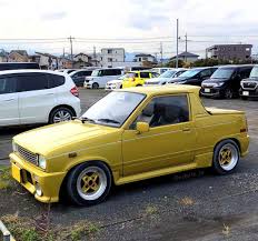 uchuta matsuda on instagram 近所の月極に駐まってるイカしたマーボー いつも気になってたけどついに激写しました suzuki スズキ mightyboy マイティボーイ 旧車 jdm スズキ 旧車 ピックアップトラック