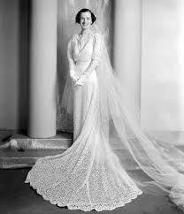 Pin Di 1930s 1940s Women S Fashion Su 1930s Wedding Dresses