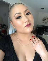 Mitzi Waller's Instagram, Twitter & Facebook