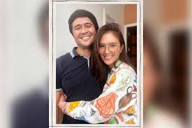 Official site of comedian eric andre. Filipina Star Sofia Andres Introduces Daughter Shares Father S Day Message Gulftoday