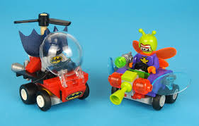 Destroy the statue on the top first, then the rest in clockwise order to get the character token. Review 76069 Mighty Micros Batman Vs Killer Moth Brickset Lego Set Guide And Database