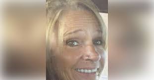 Kay Freeman's Instagram, Twitter & Facebook