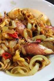 Resepi bihun goreng singapura yang tidak asing lagi didalam menu atau hidangan masyarakat malaysia. Sotong Goreng Kunyit Yang Simple Simple Aje Azie Kitchen