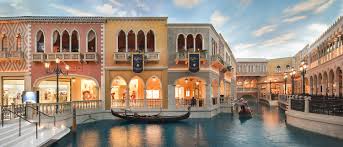 Bildergebnis für Andrea Robbins