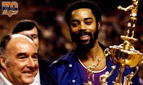 New York Knicks vs LA Lakers: Walt Frazier and Wilt Chamberlain
