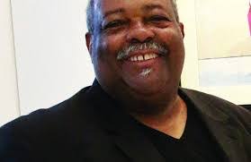 Glen Mason's Instagram, Twitter & Facebook