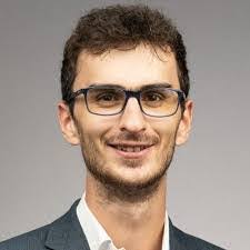 Jerome Ober's Instagram, Twitter & Facebook