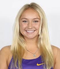 Sarah Briscoe's Instagram, Twitter & Facebook