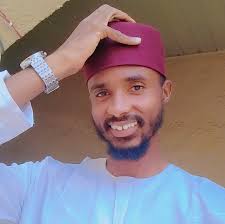 What causes cabbage leaves to turn and how to rectify it?