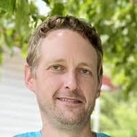 Daniel Pollis's Instagram, Twitter & Facebook