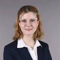 40+ "Debora Laura" profiles