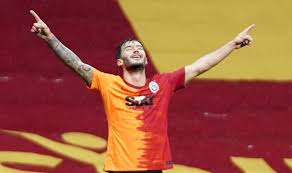 Şampiyonlar ligi için çok heyecanlıyım galatasaray'da 8 futbolcu, bugün sağlık kontrolünden geçti. Galatasaray Dan Sosyal Medyada Ogulcan Caglayan Li Paylasim